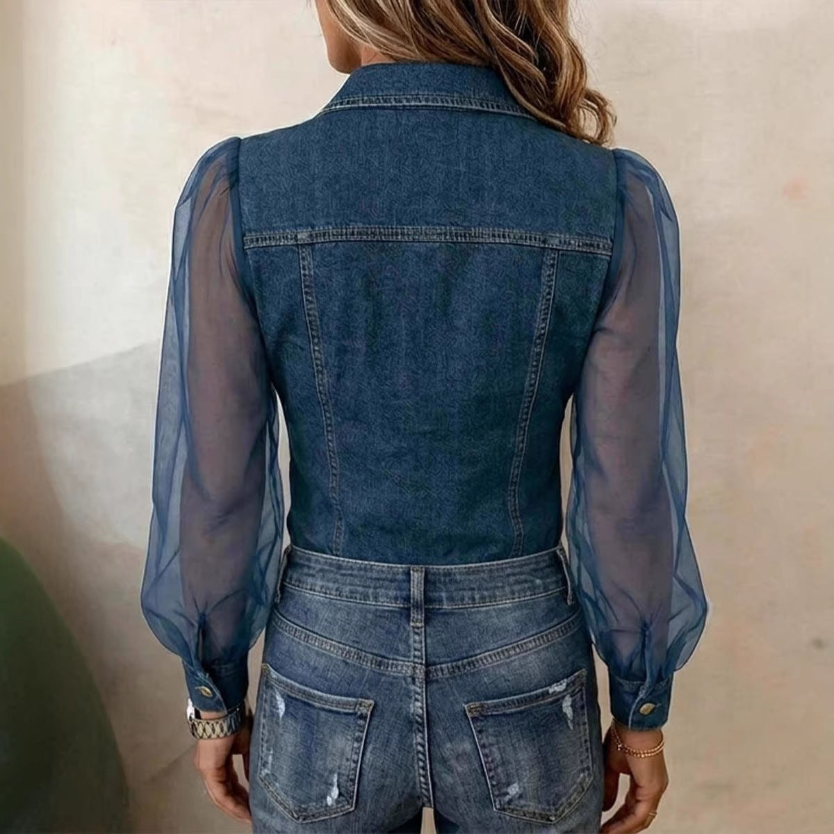 Elegante camicetta effetto denim