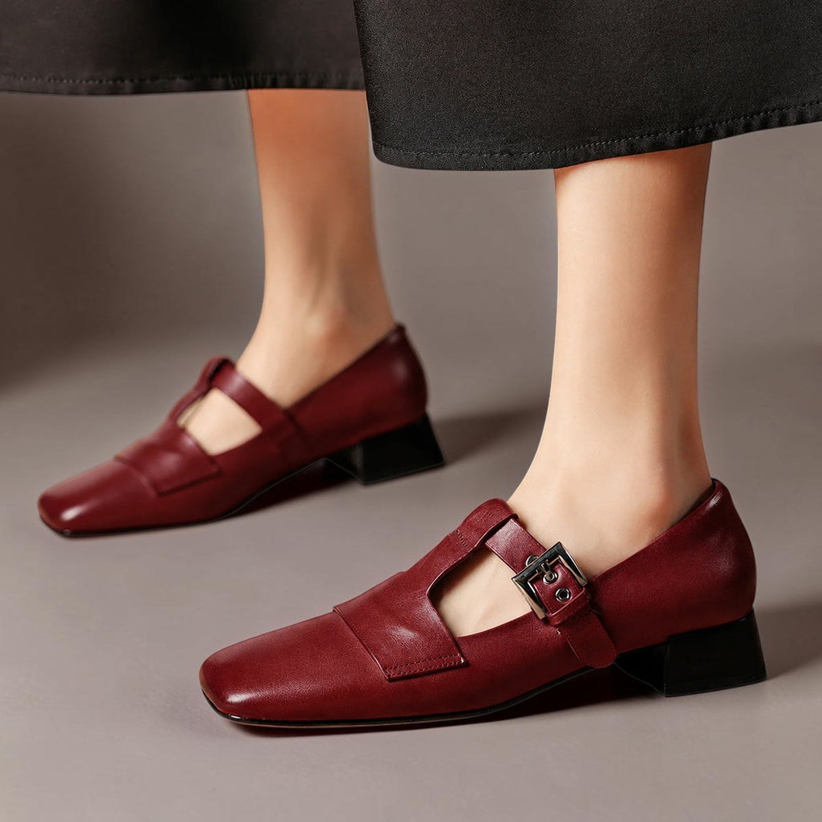 Veyra | Leather Heels