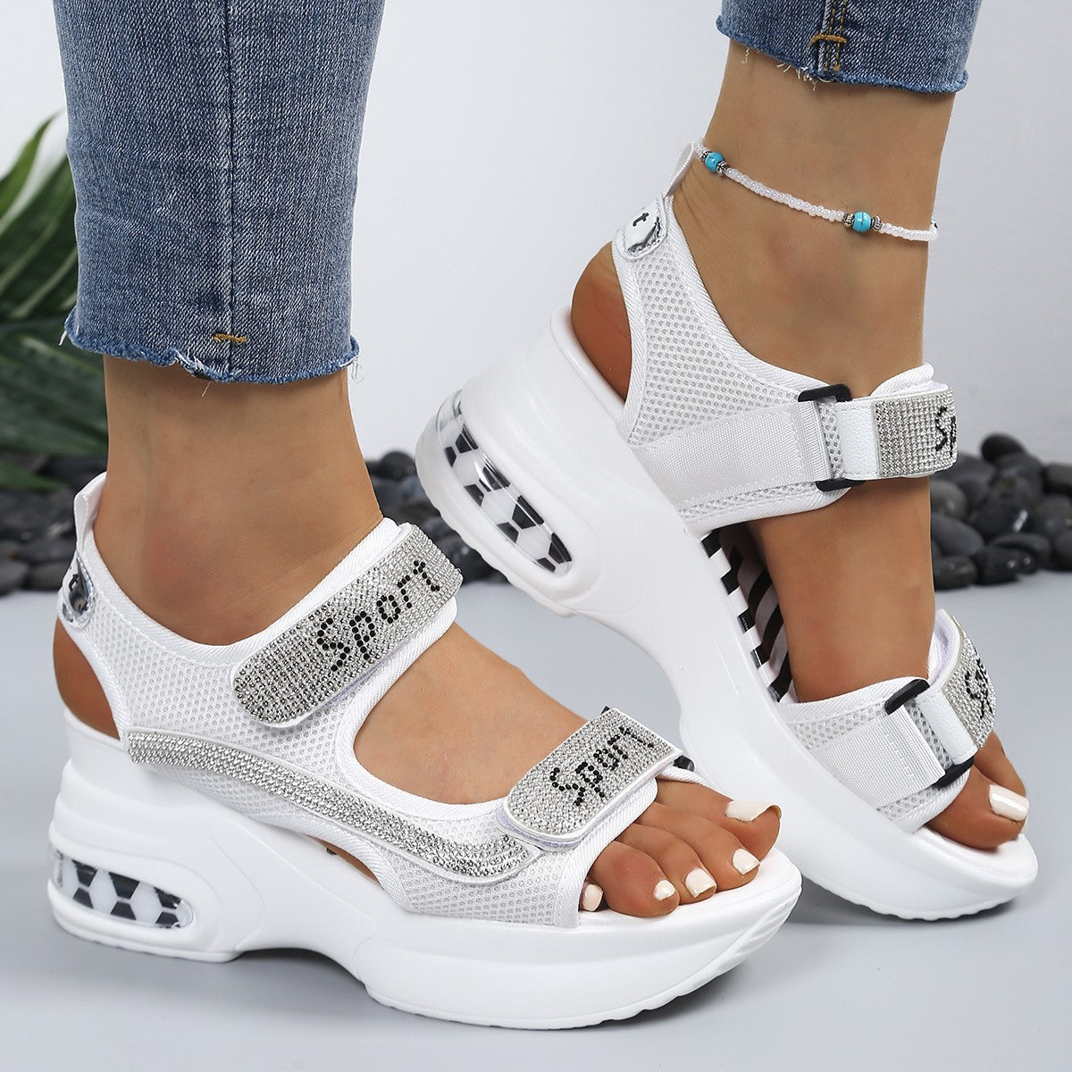 Eleganti sandali ortopedici da donna con plateau e cristalli