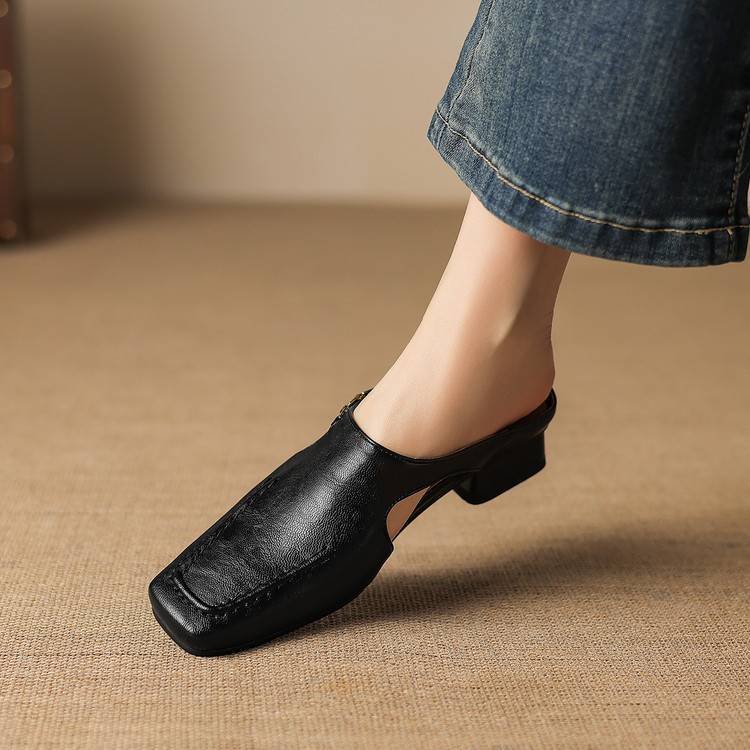 Vyla |  Leather Mules