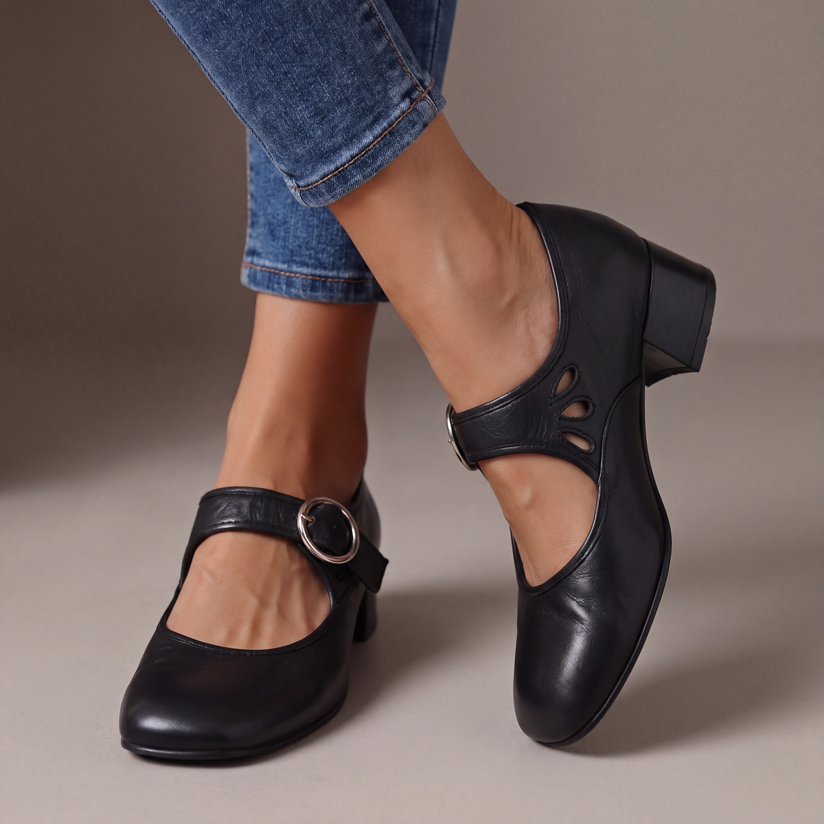 Scarpe Mary Jane Nathalie in morbida pelle
