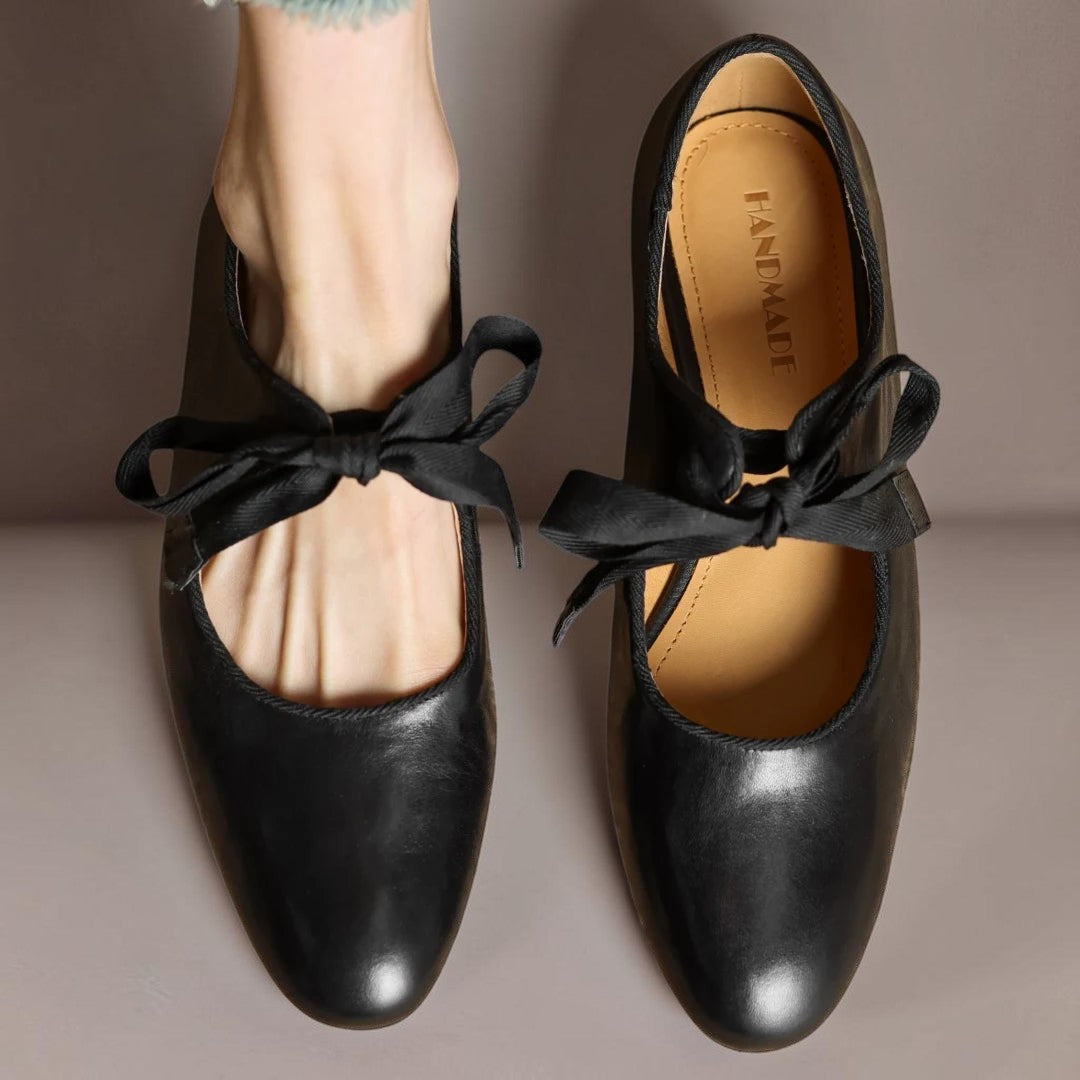 Sophie leather ballerinas with bow