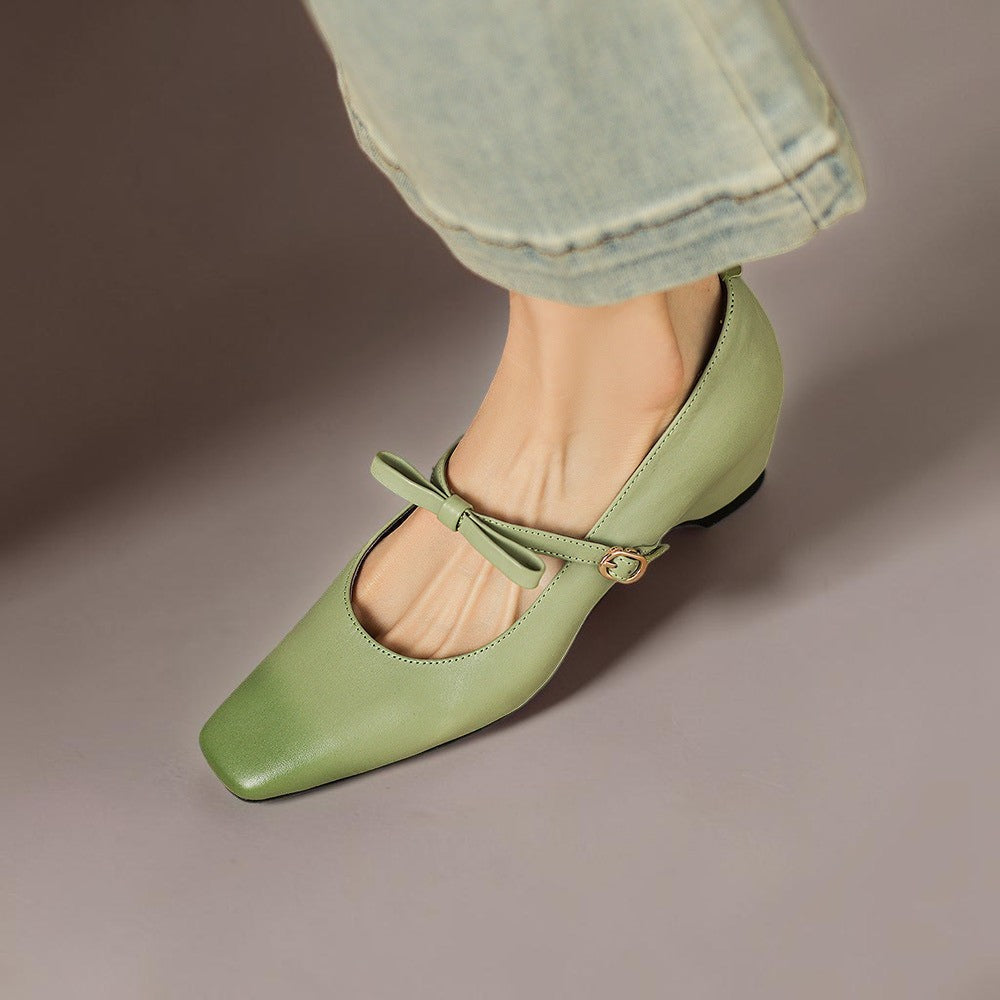 Eleganti scarpe Mary Jane con fiocco Chloé