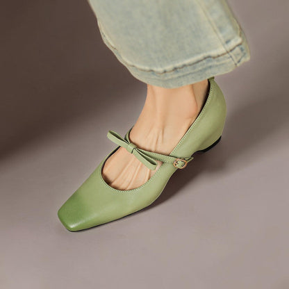 Eleganti scarpe Mary Jane con fiocco Chloé