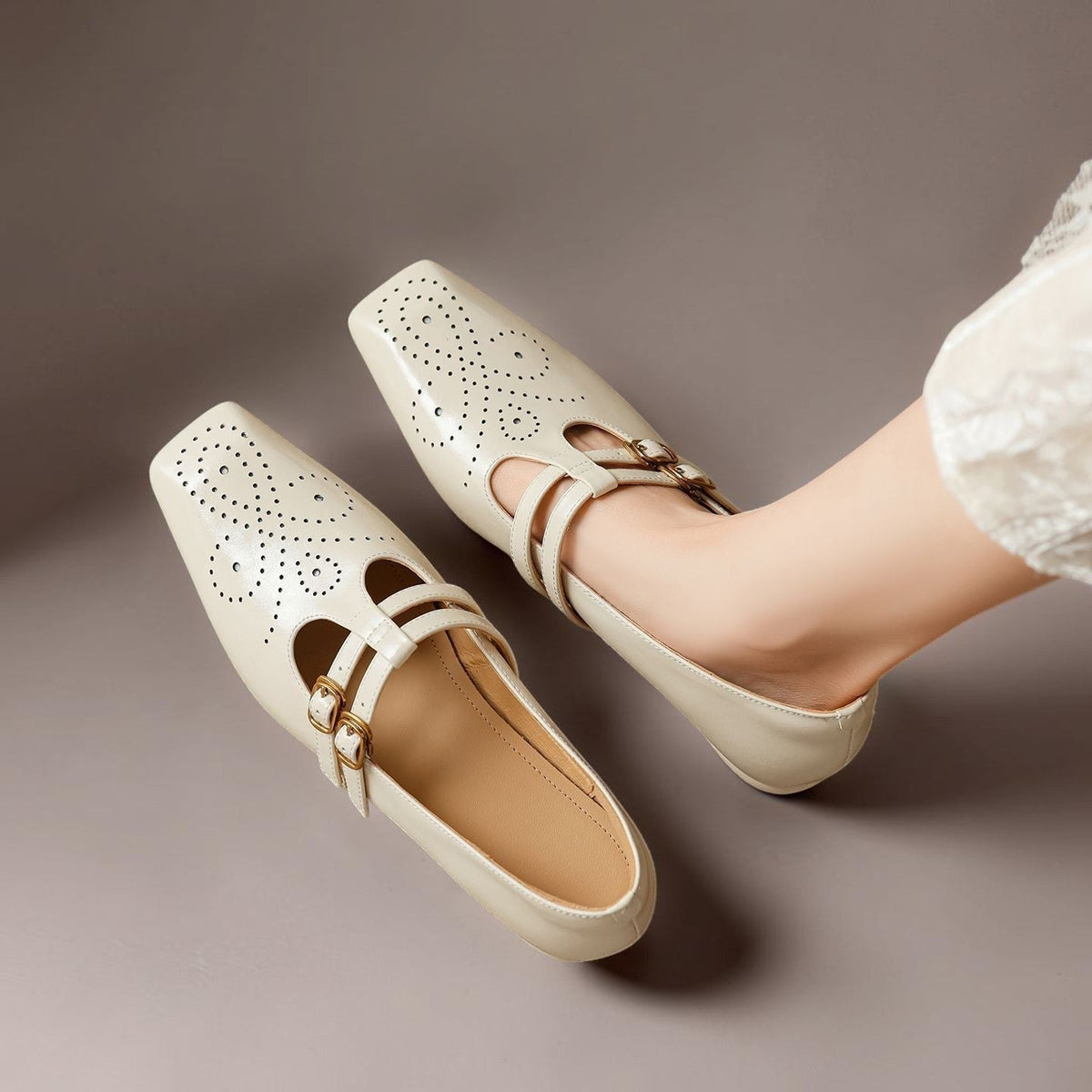 Scarpe Mary Jane in pelle con doppio cinturino Pauline