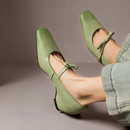 Eleganti scarpe Mary Jane con fiocco Chloé