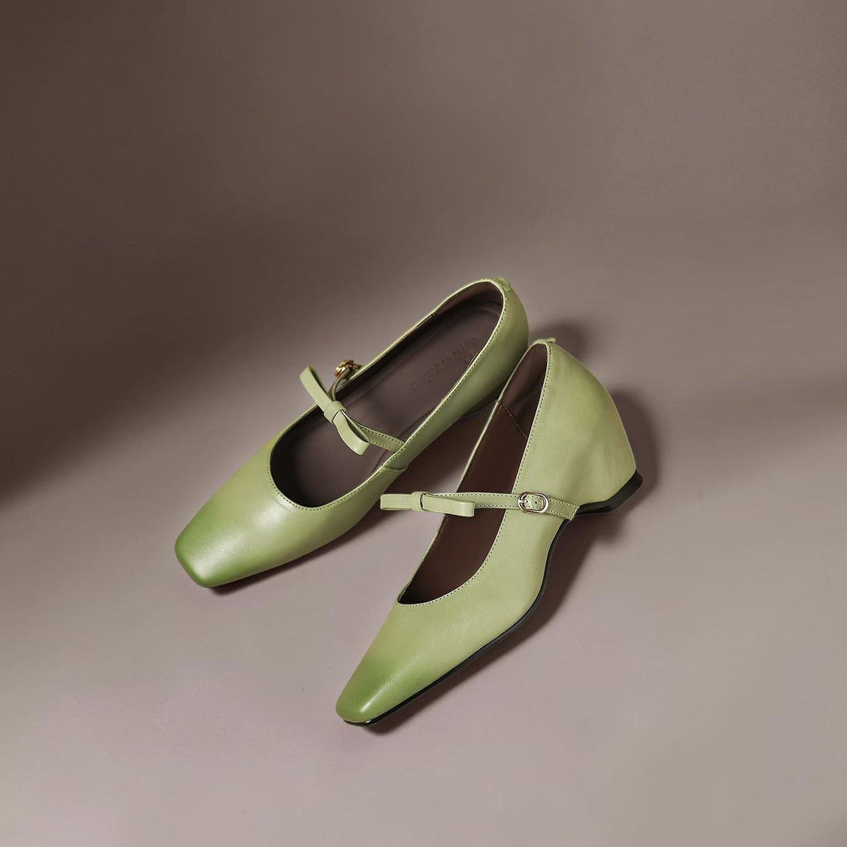 Eleganti scarpe Mary Jane con fiocco Chloé
