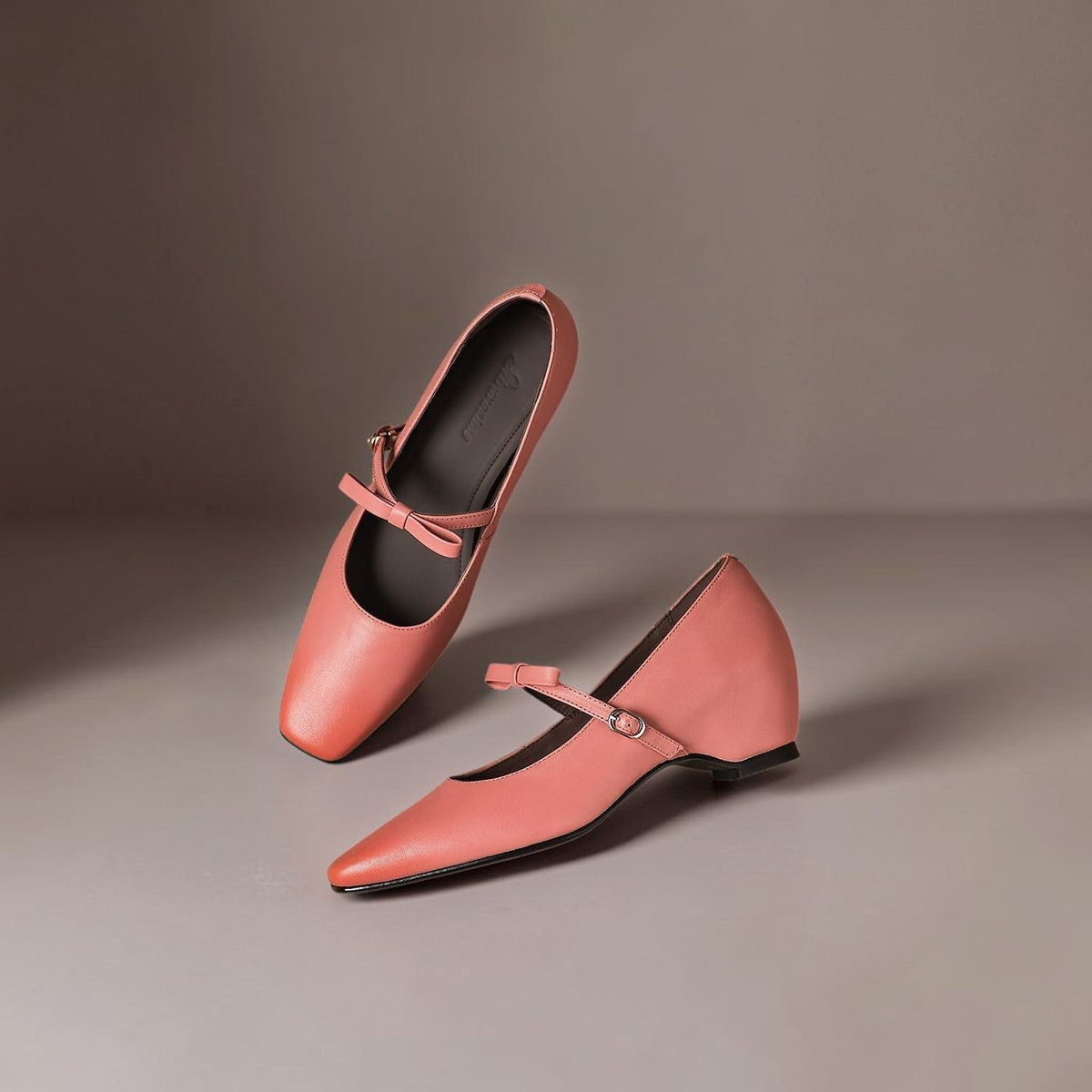 Eleganti scarpe Mary Jane con fiocco Chloé