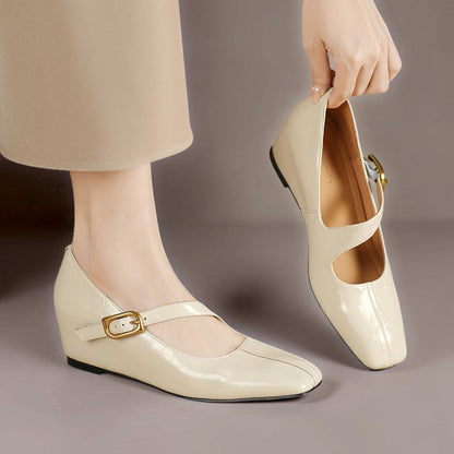 Scarpe Mary Jane in pelle con punta quadrata di Michèle